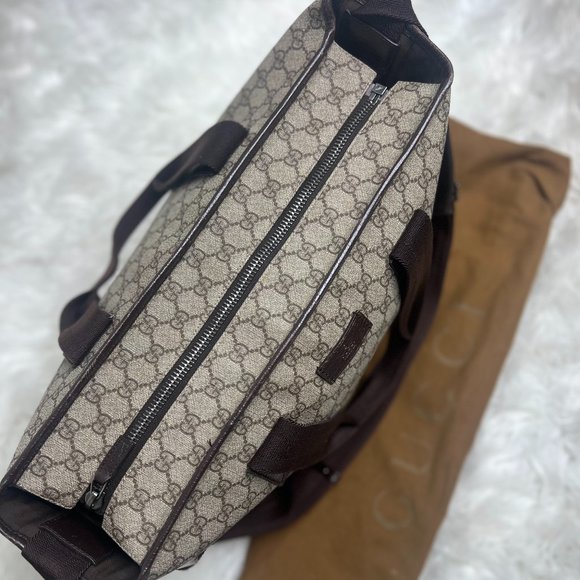 Gucci GG Supreme Monogram Medium Zippered Tote Dark Brown - Picture 2 of 3